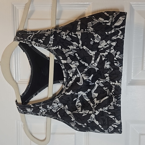 Intimates Bundle - Size M - Picture 4 of 10